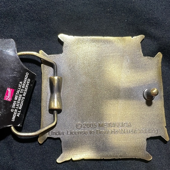 METALLICA - RED NINJA STAR BELT BUCKLE - Picture 3 of 3